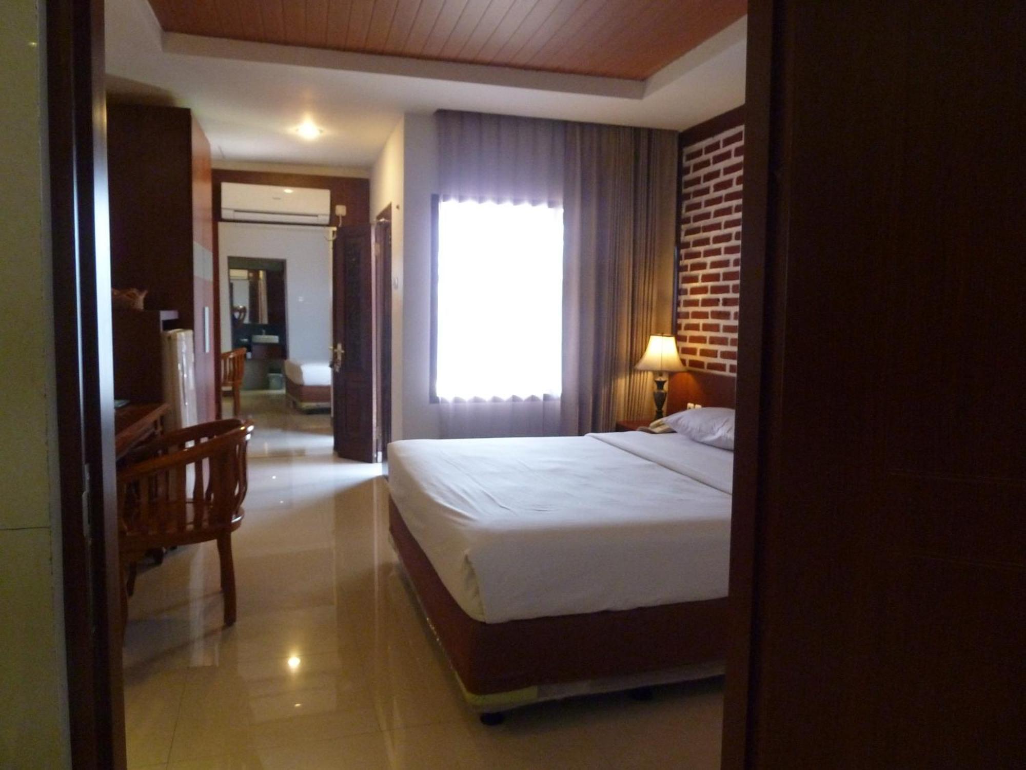 Watu Dodol Hotel & Restaurant Banyuwangi  Δωμάτιο φωτογραφία