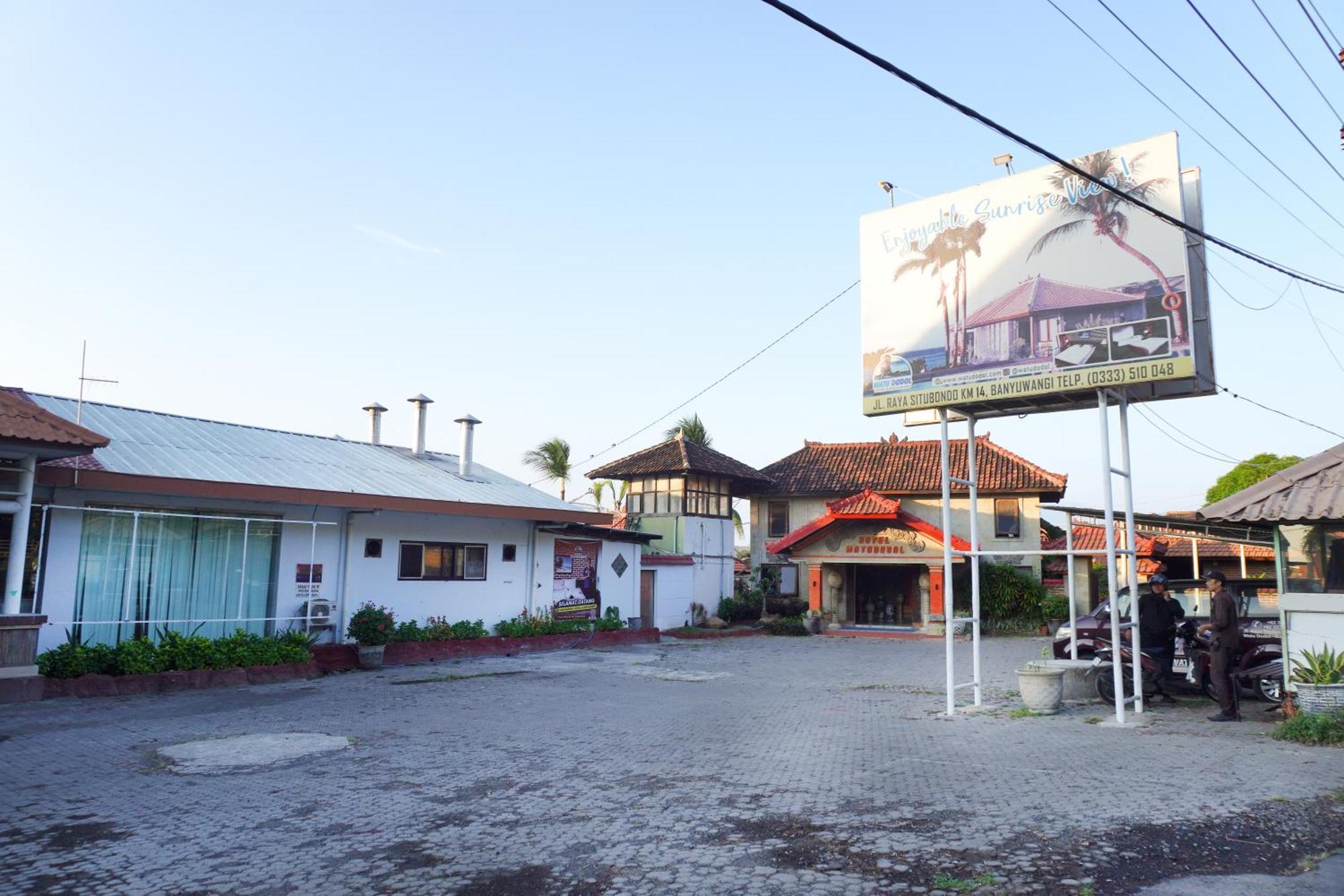 Watu Dodol Hotel & Restaurant Banyuwangi  Εξωτερικό φωτογραφία