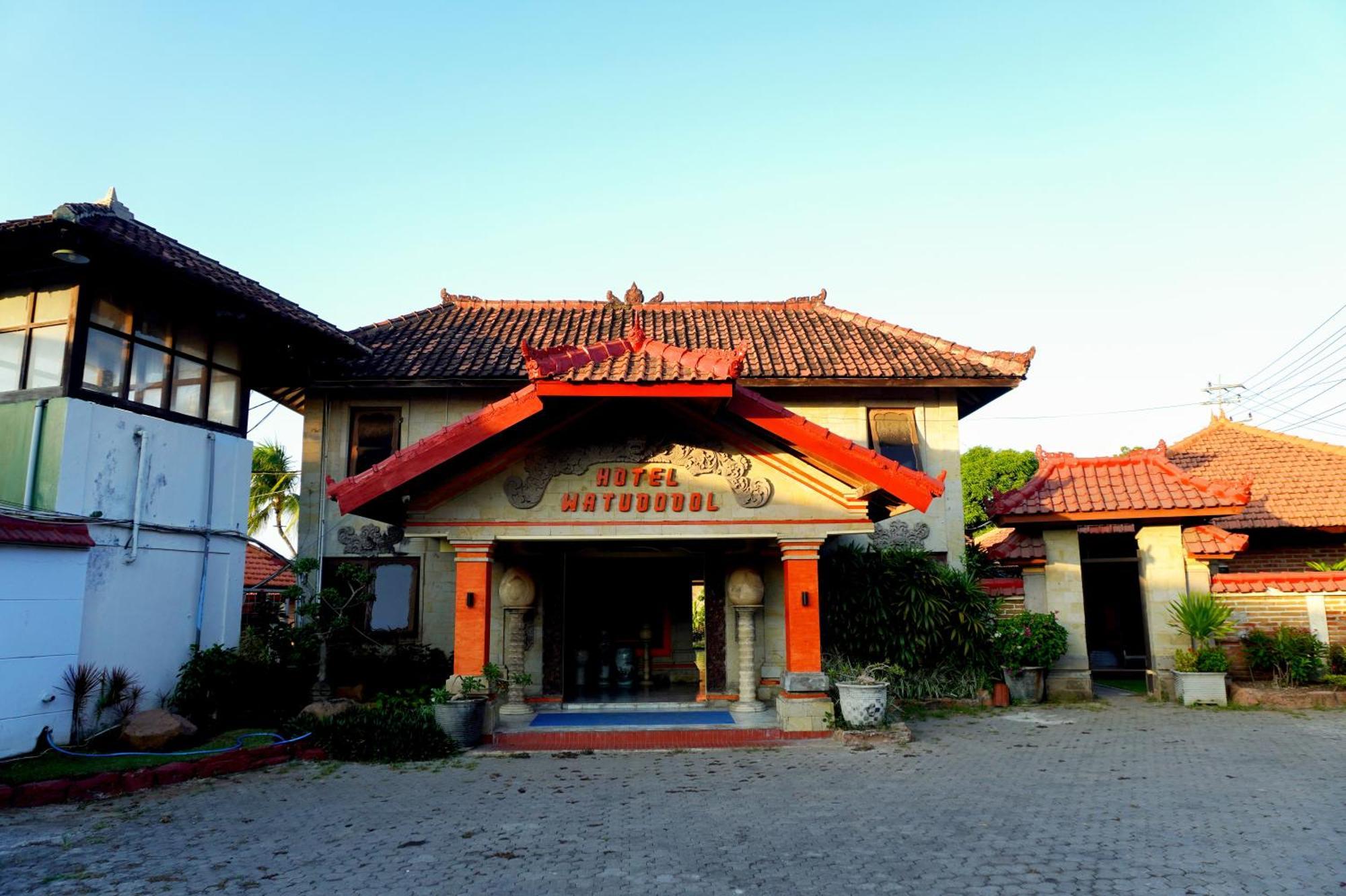 Watu Dodol Hotel & Restaurant Banyuwangi  Εξωτερικό φωτογραφία