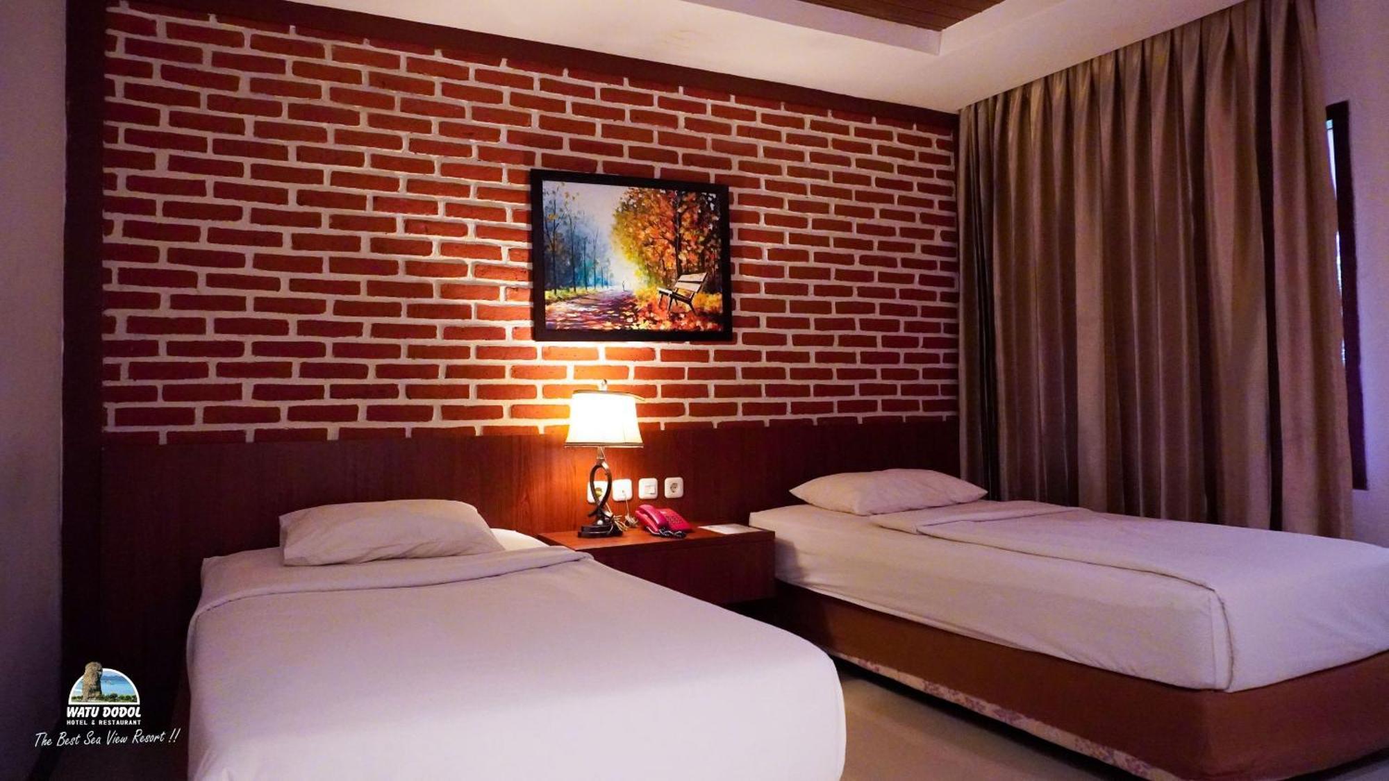 Watu Dodol Hotel & Restaurant Banyuwangi  Εξωτερικό φωτογραφία