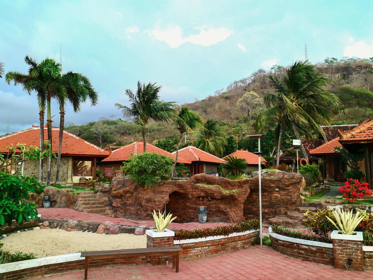 Watu Dodol Hotel & Restaurant Banyuwangi  Εξωτερικό φωτογραφία
