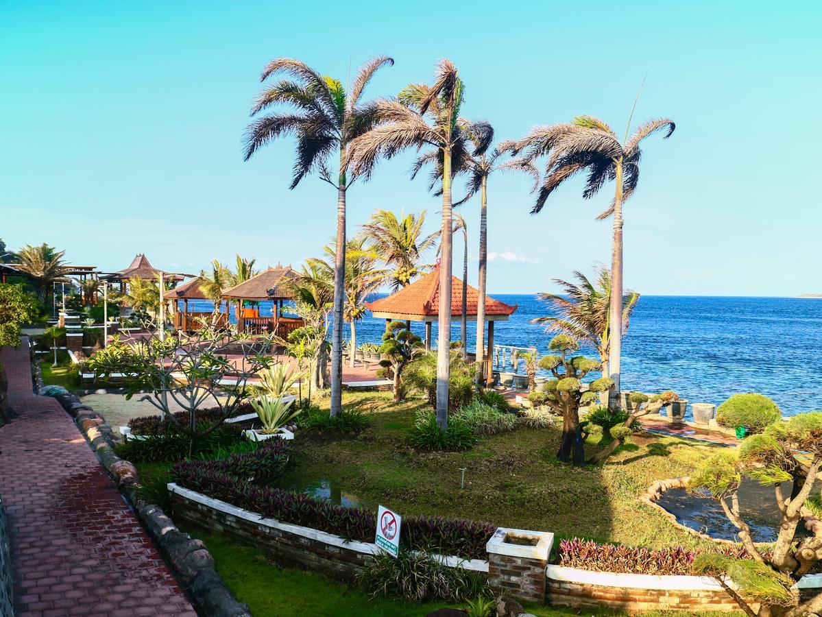 Watu Dodol Hotel & Restaurant Banyuwangi  Εξωτερικό φωτογραφία