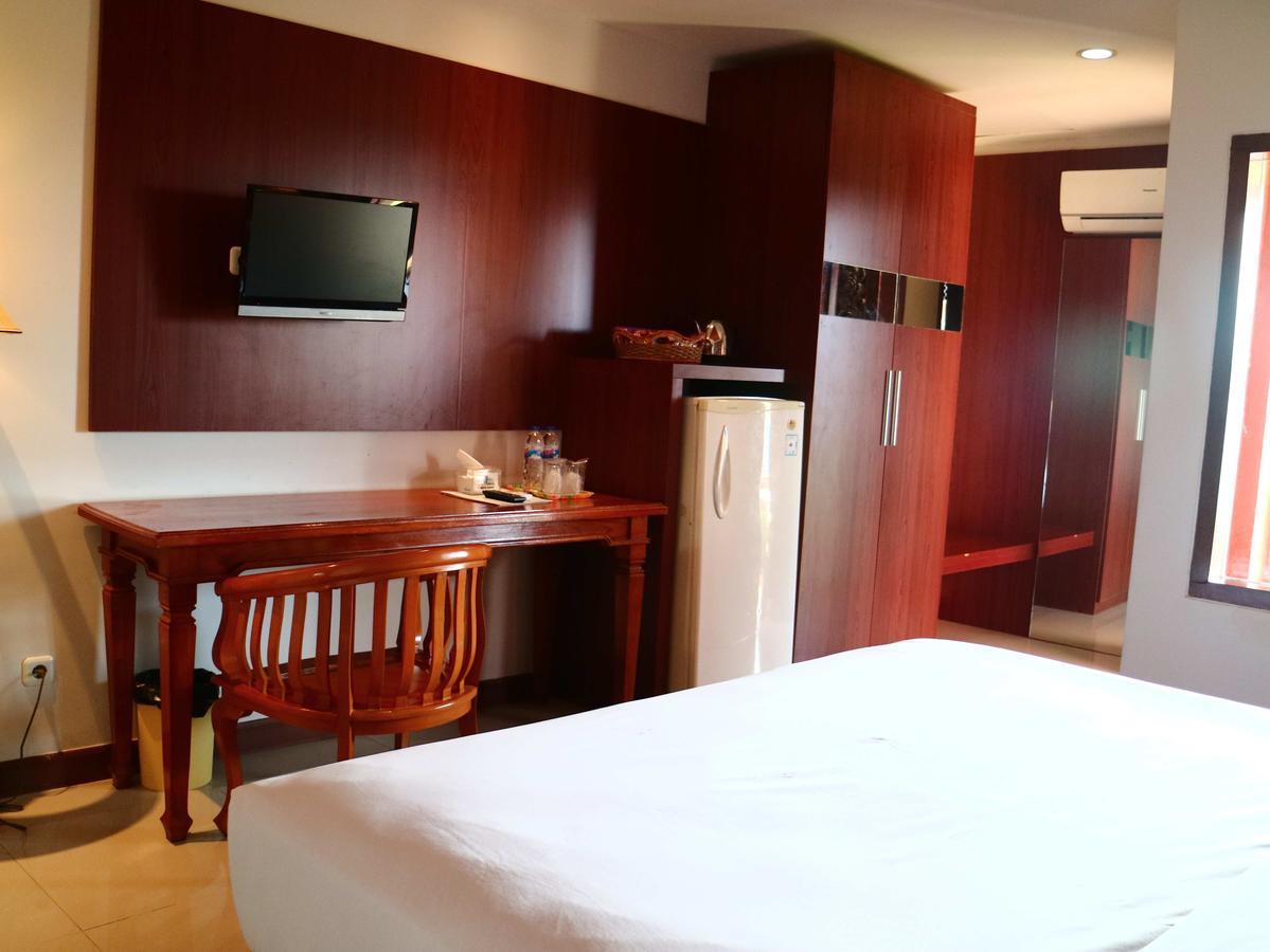 Watu Dodol Hotel & Restaurant Banyuwangi  Εξωτερικό φωτογραφία