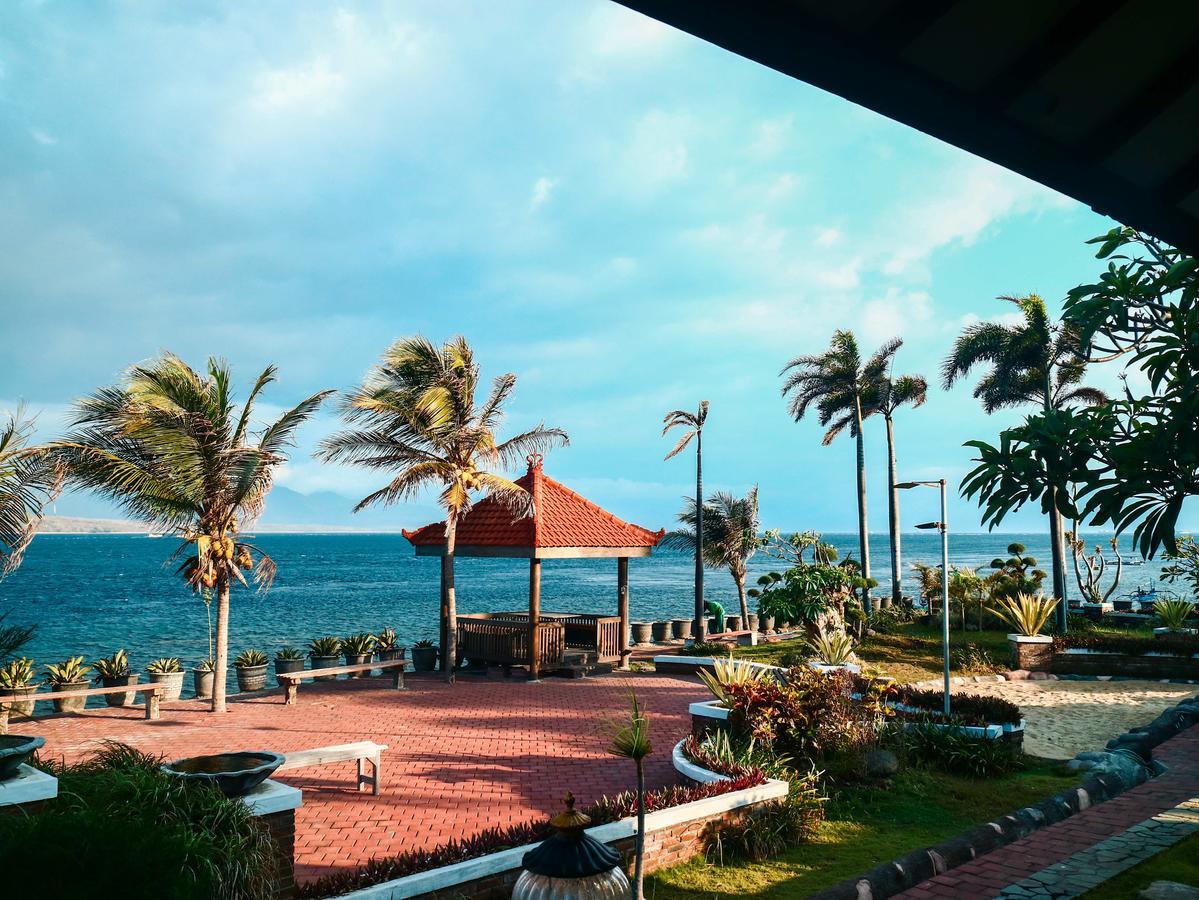 Watu Dodol Hotel & Restaurant Banyuwangi  Εξωτερικό φωτογραφία